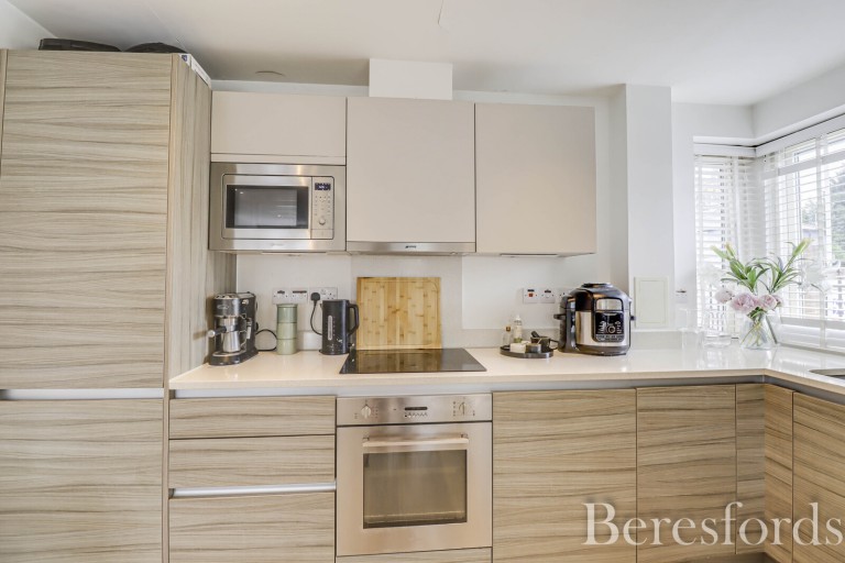 Images for Highland Avenue, Brentwood, Essex