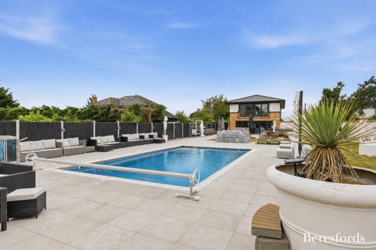 Images for Dunton, Brentwood, Essex