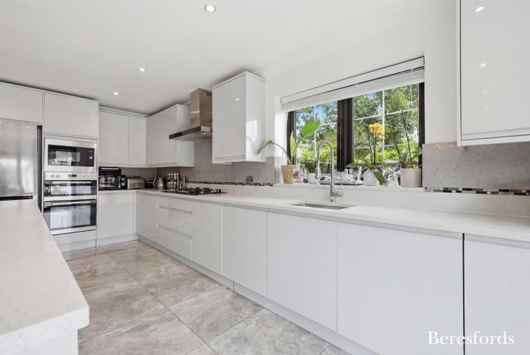 Images for Dunton, Brentwood, Essex