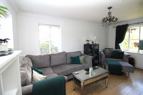Click the photo for more details of Laindon, Basildon, Essex