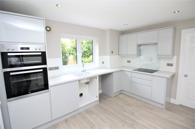 Images for Chaffinch Crescent, Billericay, Essex