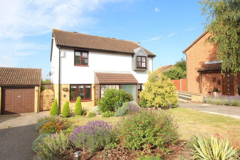 Click the photo for more details of Marlborough Way, Billericay, Essex