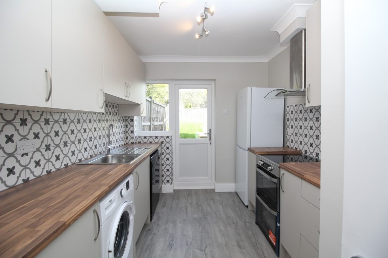 Images for Outwood Common Road, Billericay, Essex