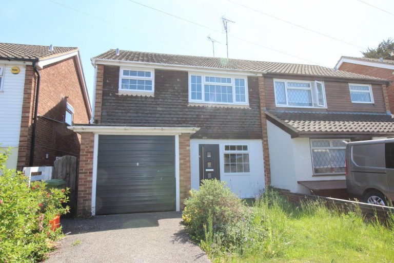 Images for Kingley Close, Wickford, Essex