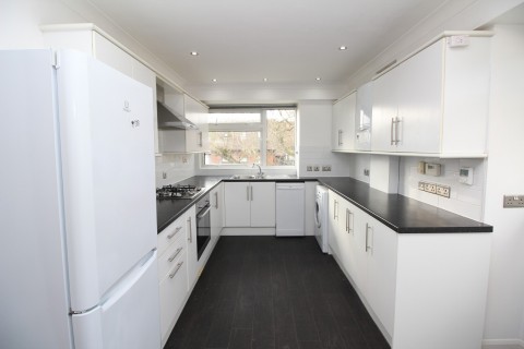 Click the photo for more details of Chapel Street, Billericay, Essex