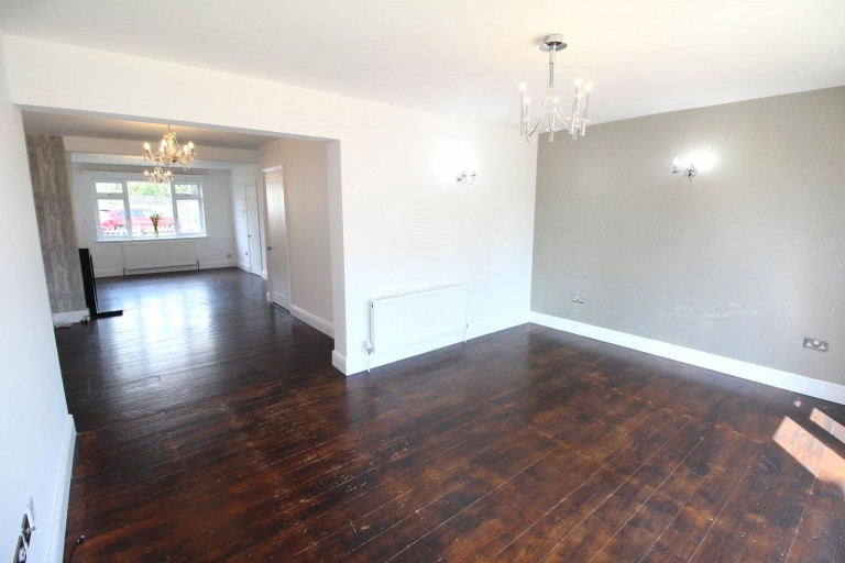 Images for Passingham Avenue, Billericay, Essex