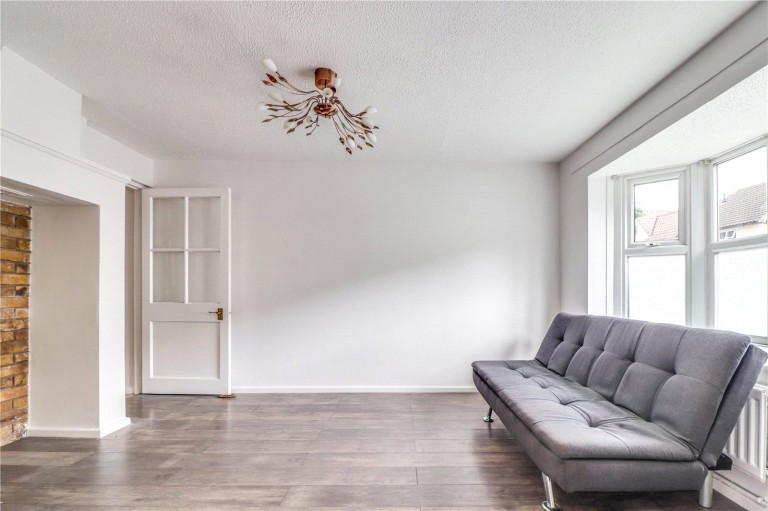 Images for New Waverley Road, Basildon, Essex