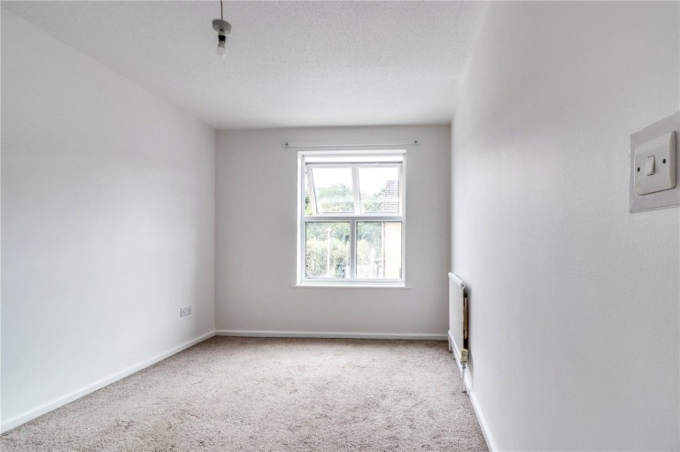 Images for New Waverley Road, Basildon, Essex