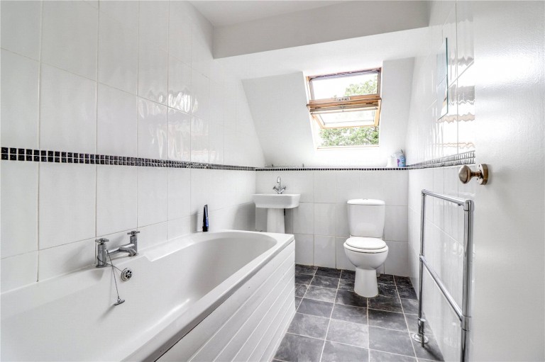 Images for New Waverley Road, Basildon, Essex