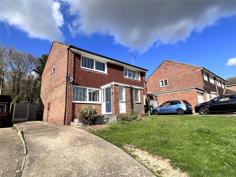 Images for Jackdaw Close, Billericay, Essex