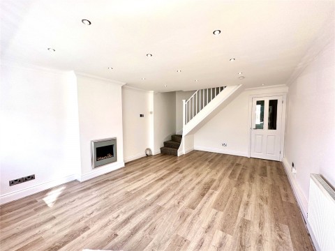 Click the photo for more details of Jackdaw Close, Billericay, Essex