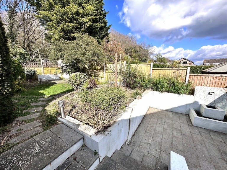 Images for Jackdaw Close, Billericay, Essex