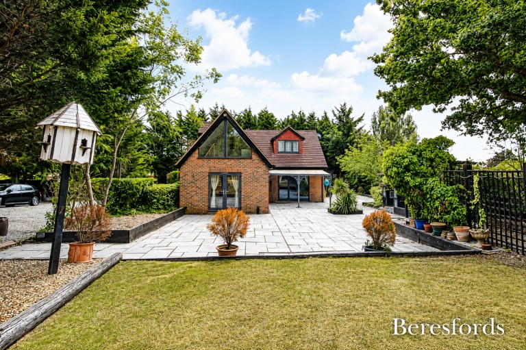 Images for Ramsden Bellhouse, Billericay, Essex