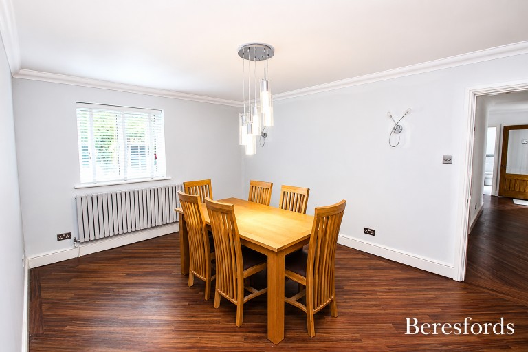 Images for Ramsden Bellhouse, Billericay, Essex