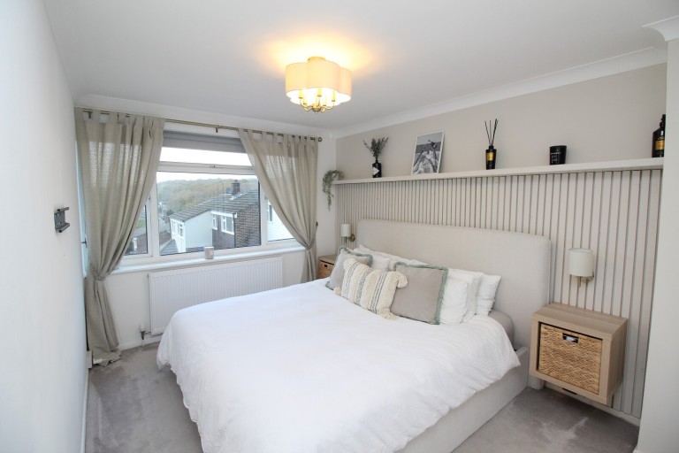 Images for Holbrook Close, Billericay, Essex