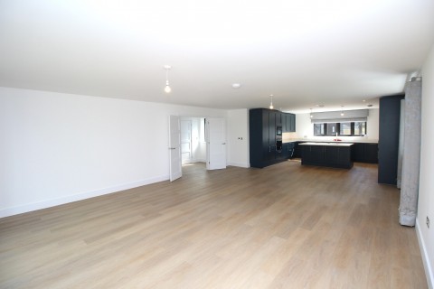 Click the photo for more details of Coxes Farm Road, Billericay, Essex