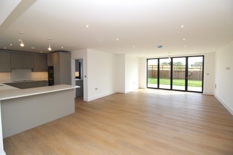 Click the photo for more details of Coxes Farm Road, Billericay, Essex