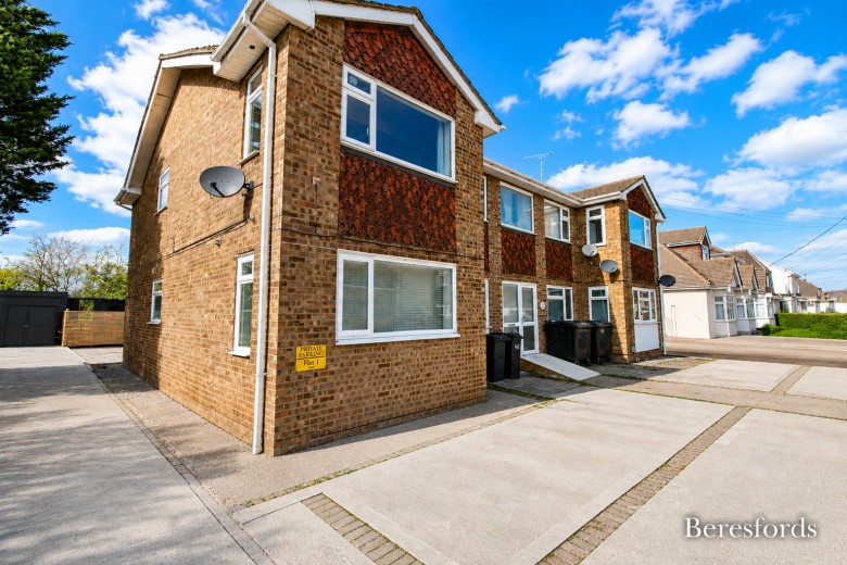 Click the photo for more details of Brook Road, Benfleet, Essex