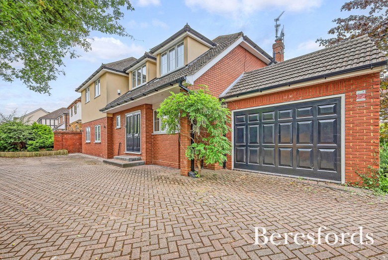 Click the photo for more details of Basildon, Essex