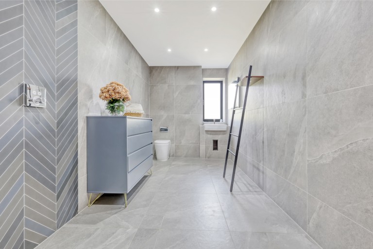 Images for Ramsden Bellhouse, Billericay, Essex