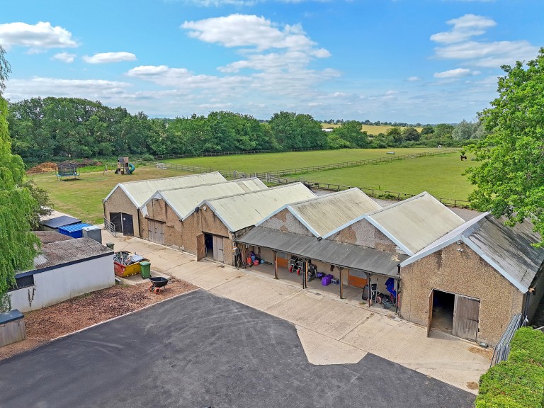 Images for Ramsden Bellhouse, Billericay, Essex