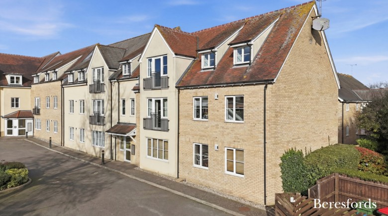 Click the photo for more details of Chapel Street, Billericay, Essex