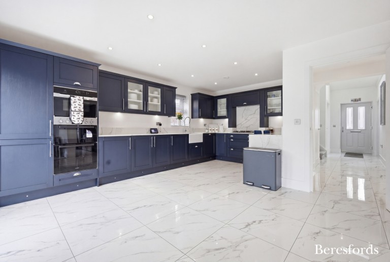 Images for Runwell, Wickford, Essex