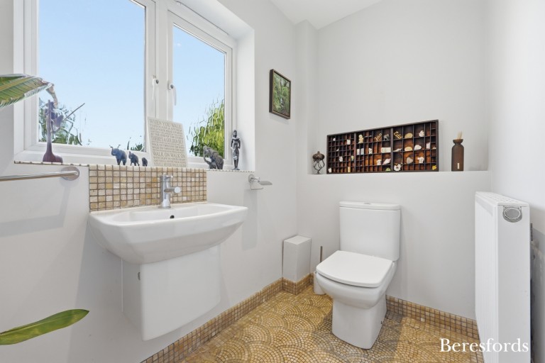 Images for Ramsden Bellhouse, Billericay, Essex