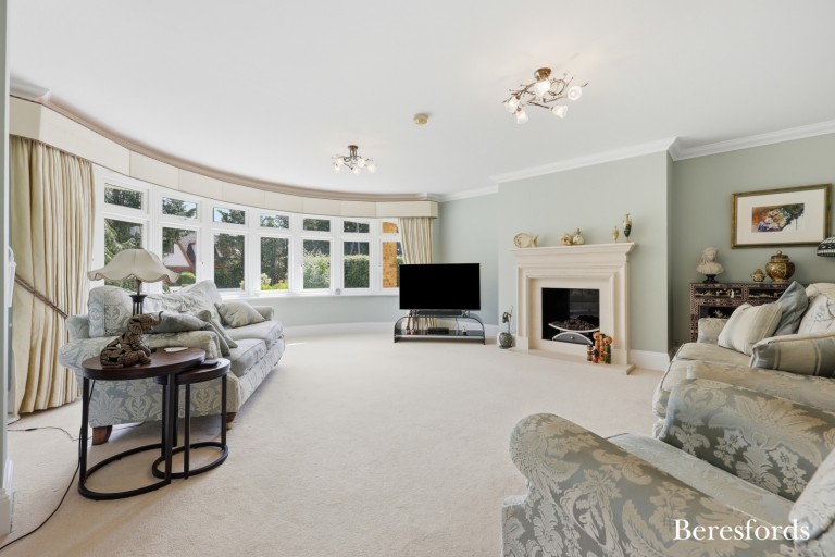 Images for Ramsden Bellhouse, Billericay, Essex