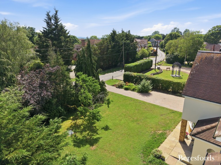 Images for Ramsden Bellhouse, Billericay, Essex