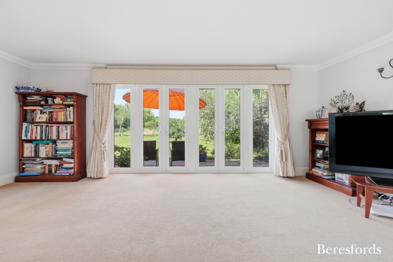 Images for Ramsden Bellhouse, Billericay, Essex
