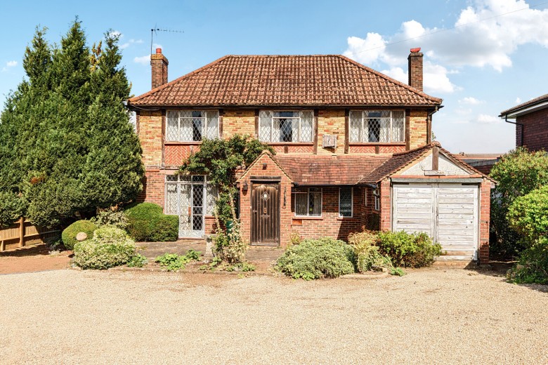Click the photo for more details of Lower Road, Great Bookham, Surrey
