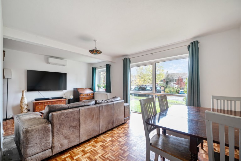 Images for Vincent Close, Fetcham, Surrey