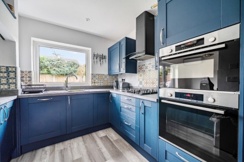 Click the photo for more details of Fetcham, Leatherhead, Surrey