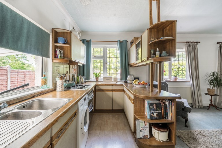 Images for Kennel Lane, Fetcham, Surrey