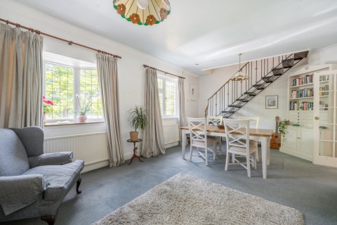 Click the photo for more details of Kennel Lane, Fetcham, Surrey