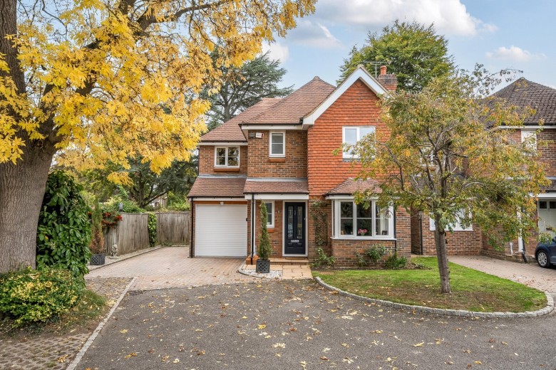 Click the photo for more details of The Moorings, Great Bookham, Surrey