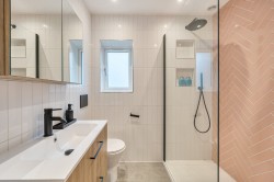 Images for Fiona Close, Great Bookham, Surrey
