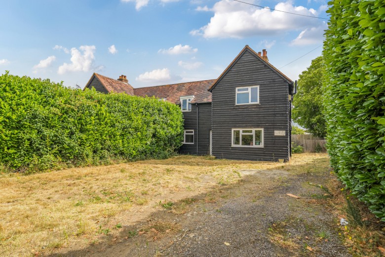 Click the photo for more details of Little Woodcote Estate, Wallington, Surrey