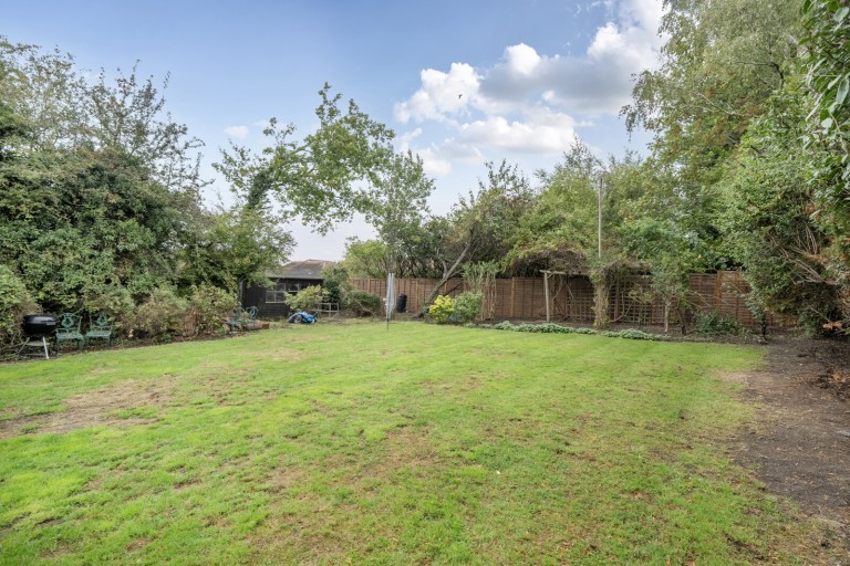 Images for Richmond Way, Fetcham, Surrey
