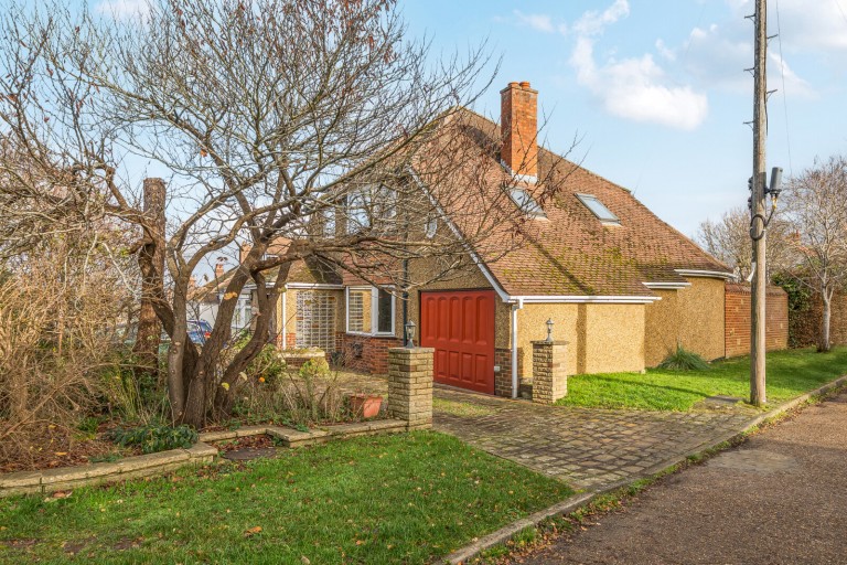 Images for Warenne Road, Fetcham, Surrey