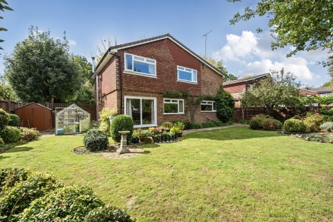 Click the photo for more details of Fox Lane, Little Bookham, Surrey