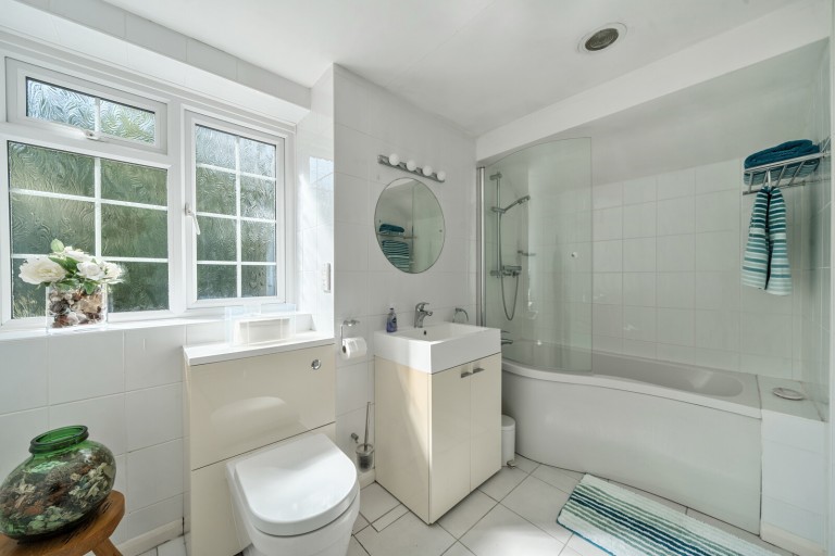 Images for Fox Lane, Little Bookham, Surrey