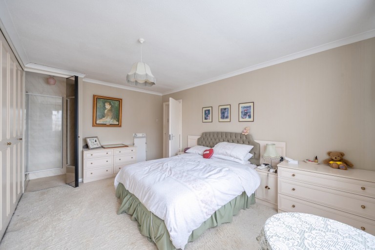 Images for Harecroft, Fetcham, Surrey