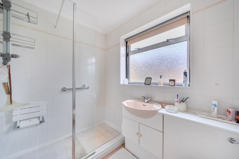 Images for Harecroft, Fetcham, Surrey