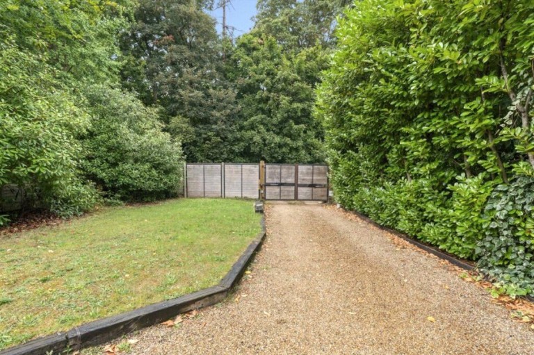 Images for Dirtham Lane, Effingham, Surrey