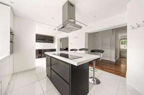 Click the photo for more details of Dirtham Lane, Effingham, Surrey