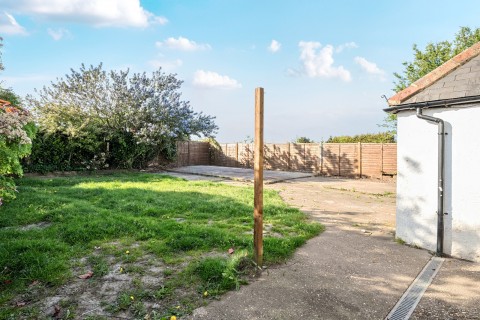 Click the photo for more details of Woodmansterne Lane, Wallington