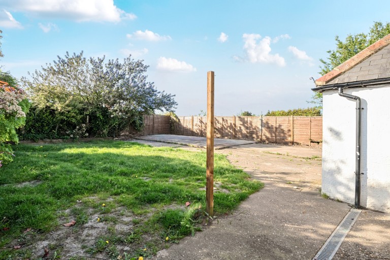 Images for Woodmansterne Lane, Wallington