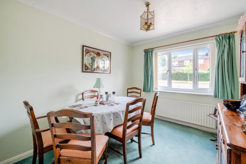 Click the photo for more details of Hilltop Rise, Great Bookham, Surrey